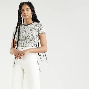 Levi's,Baby Tee,Floral Print Women's Top